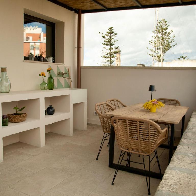 La Bella Vita Rooftop Lecce - Two-Bedroom Apartment with Terrace - 20