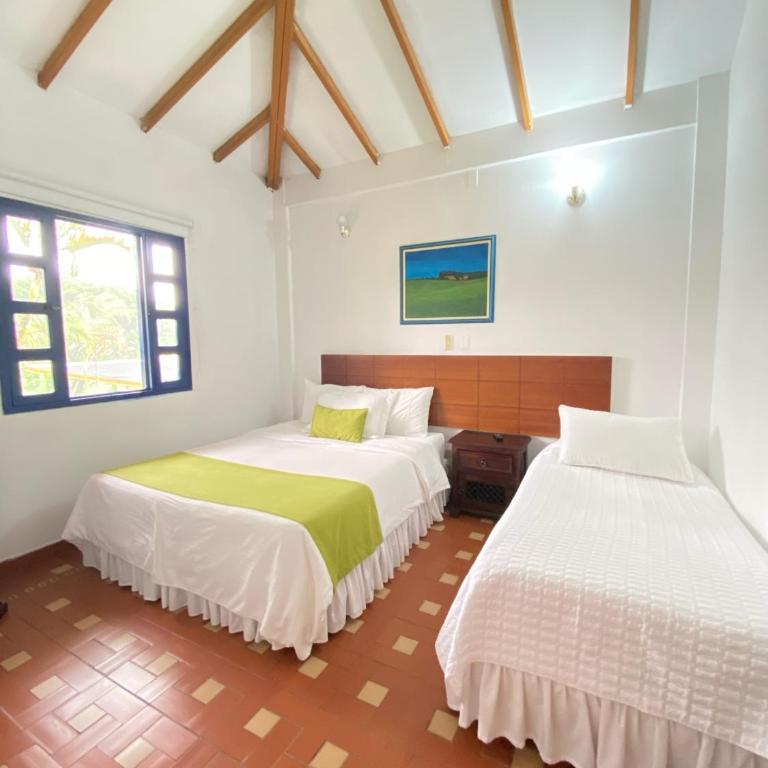 Ecohotel La Casona Pereira - Standard Triple Room - 3