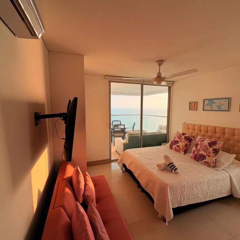 Palmetto Sunset - Two-Bedroom Apartment - 14