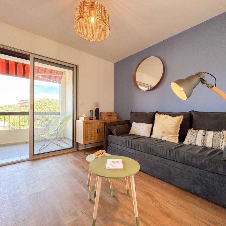 Studio en plein coeur de Sanary - parking - Appartement 1 Chambre - 14