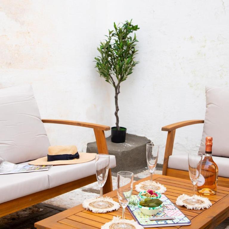 Charming Townhouse in Old Town with Roof Terrace - Two-Bedroom Townhouse - 51