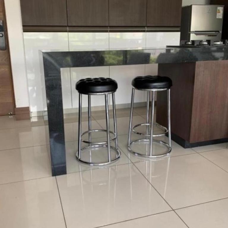 Departamento cómodo con excelente ubicación - Apartamento de 2 dormitorios con vistas - 13