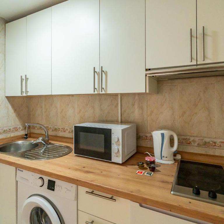 Cubo's Estudio La Colina Seaview & Pool - Estudio - 15