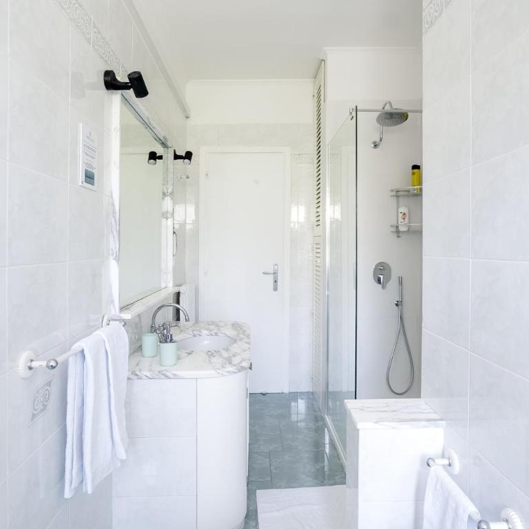 Sorrento 3 bedrooms Sunny Apt with terrace & view - Three-Bedroom Apartment - 3