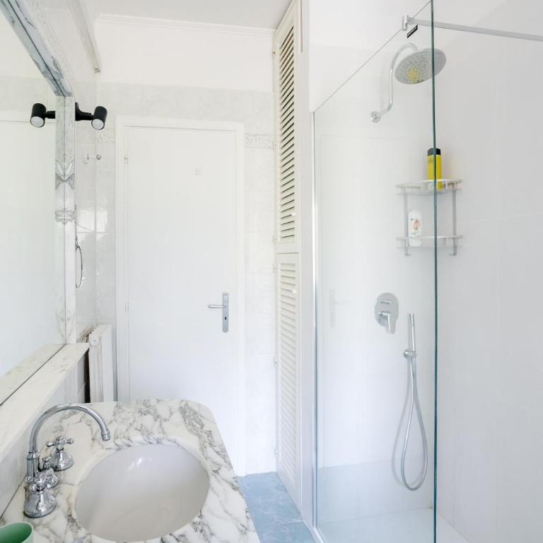 Sorrento 3 bedrooms Sunny Apt with terrace & view - Three-Bedroom Apartment - 13