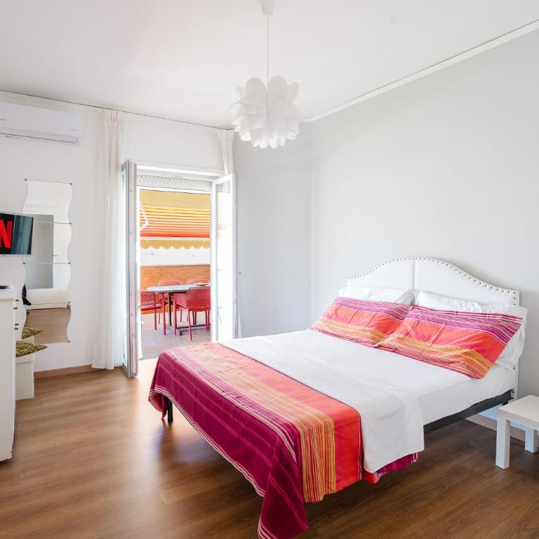 Sorrento 3 bedrooms Sunny Apt with terrace & view - Three-Bedroom Apartment - 26