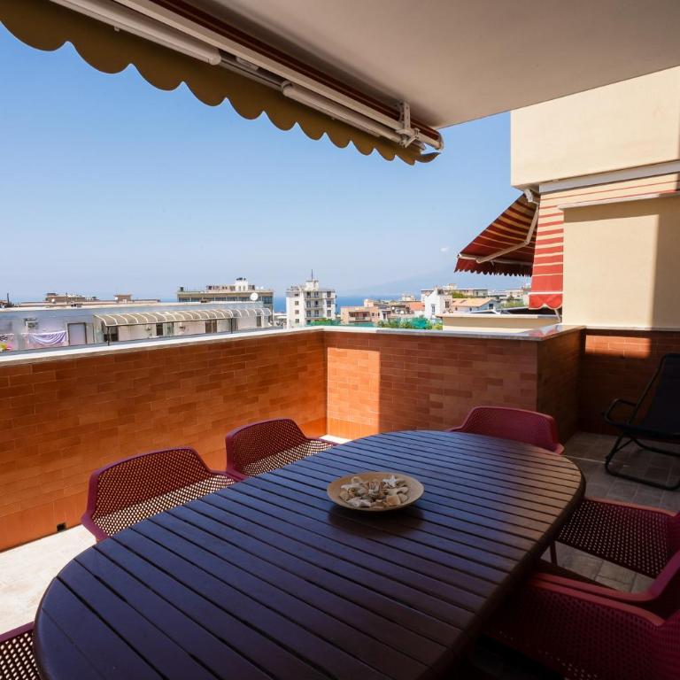 Sorrento 3 bedrooms Sunny Apt with terrace & view - Three-Bedroom Apartment - 31