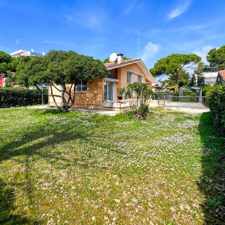 Holiday home in Bibione 42854 - Appartamento - 1