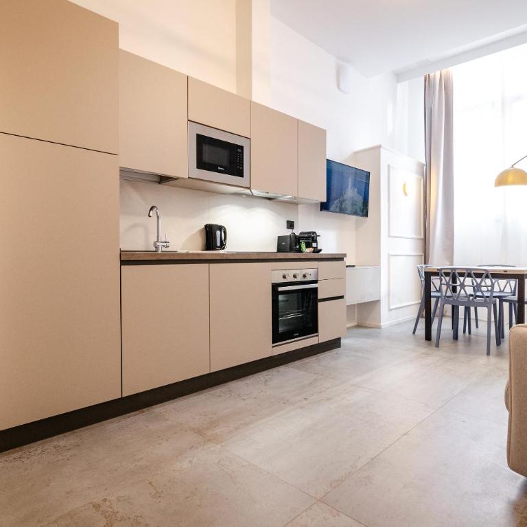 Albani Loft - Appartamento con 1 Camera da Letto - 2