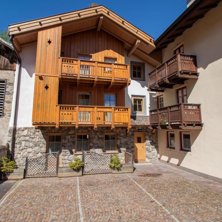 Casa Torta - Appartamento con 2 Camere da Letto e Balcone - 1
