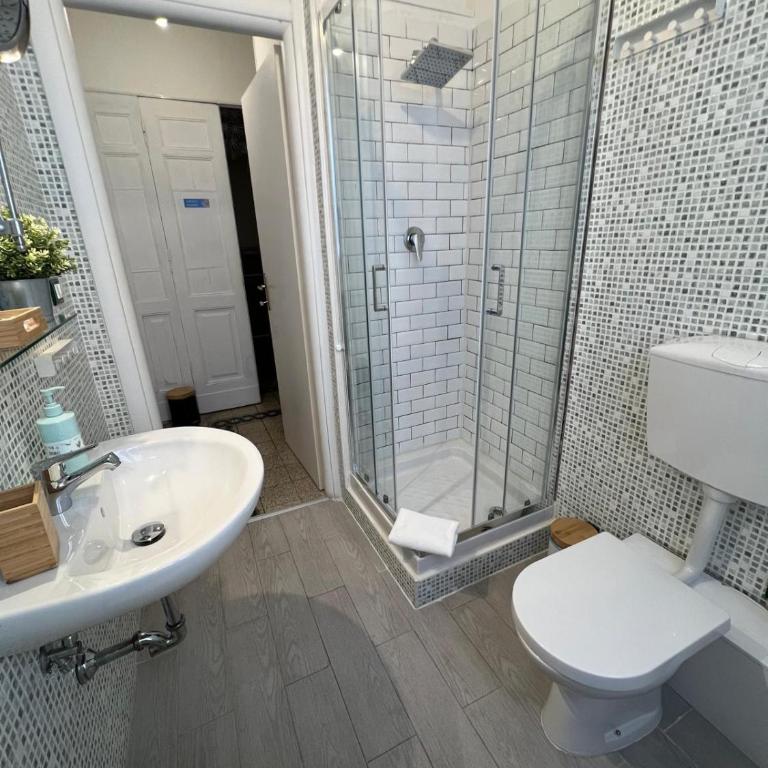 MiRhome Guest House - Chambre Triple Supérieure - 7