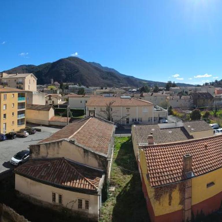 Studio avec balcon et vue panoramique sur le Cousson proche Thermes - Appartement 1 Chambre - 2