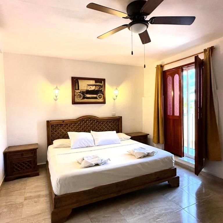 Hotel Valladolid - Habitación Doble Estándar - 5