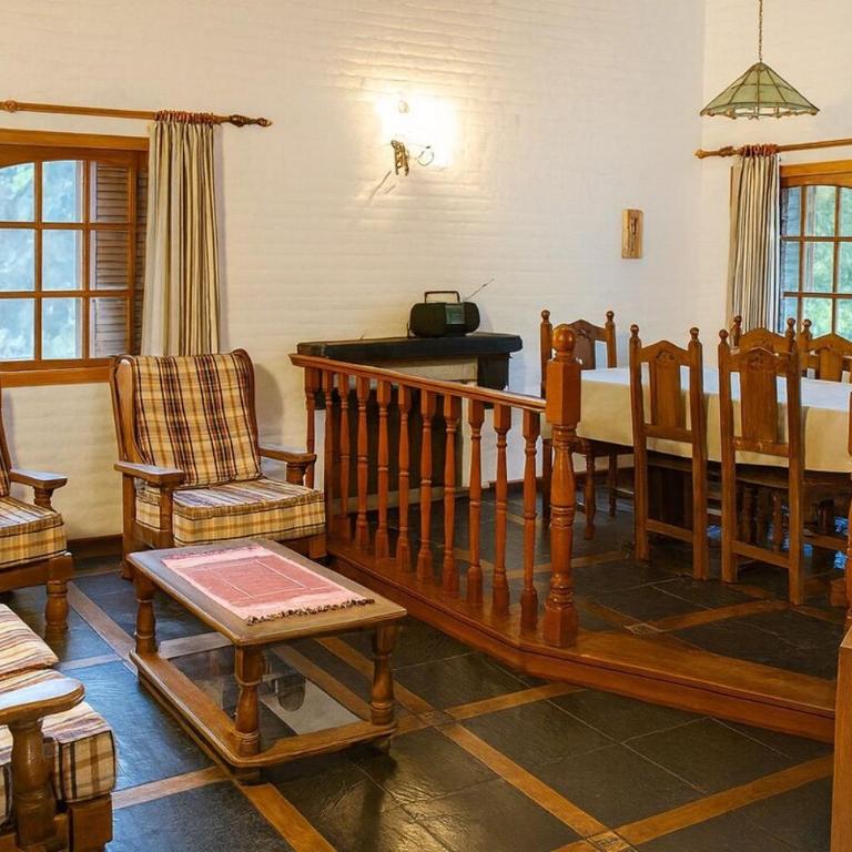 Chalet en Cariló para 6 en el Bosque - Casa de 3 dormitorios - 1