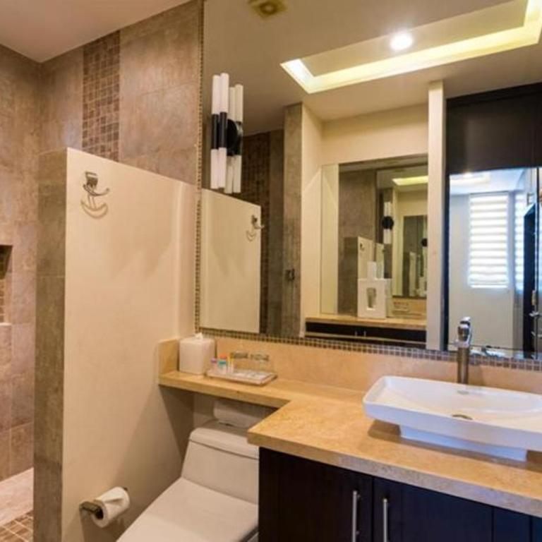 Suites at Zona Romantica - Casa Unifamiliar de 2 dormitorios - 1