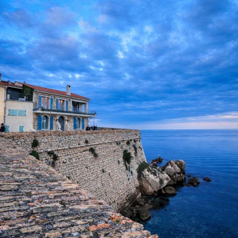 Old Town Antibes Apartment with AC 320m from Beach - Appartement Supérieur - 23
