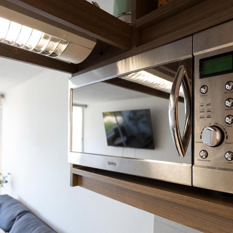 Dpto a pasos del Parque Arauco en Las Condes con Aire acondicionado - Two-Bedroom Apartment - 28