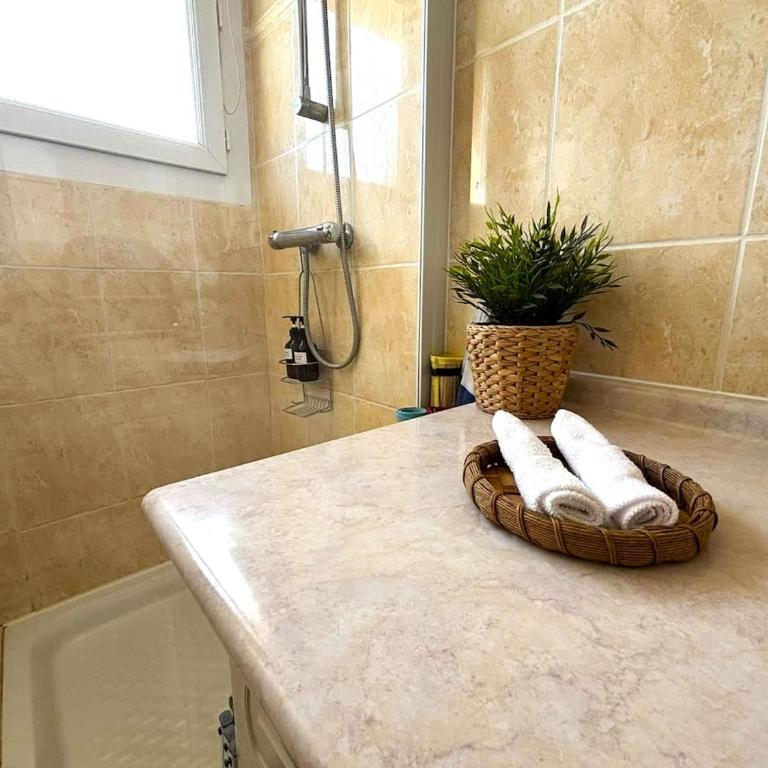 Le Soleillet - T2 au coeur de Sanary - Apartment mit 2 Schlafzimmern - 4