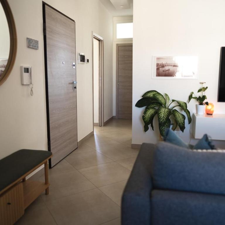 Bright Balcony Haven in the Heart of Monopoli - Appartamento con Balcone - 10