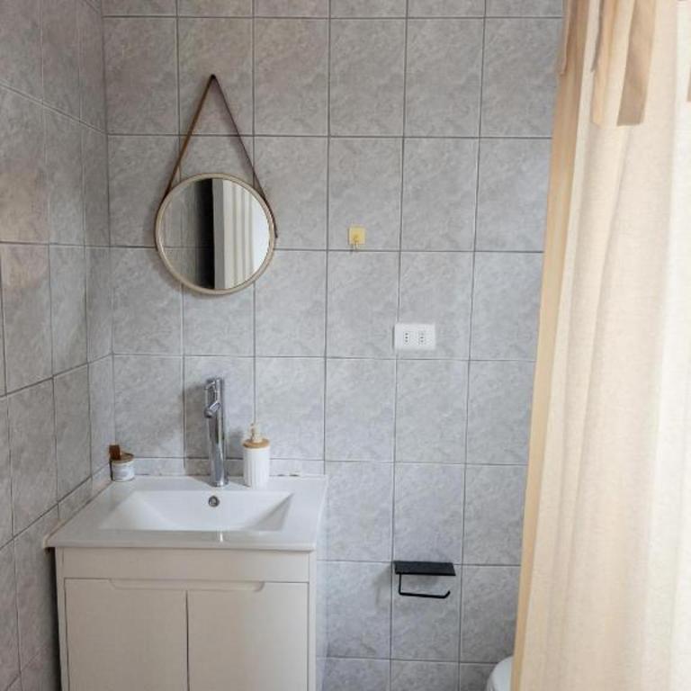 La Posada Coliving - Six-Bedroom House - 31