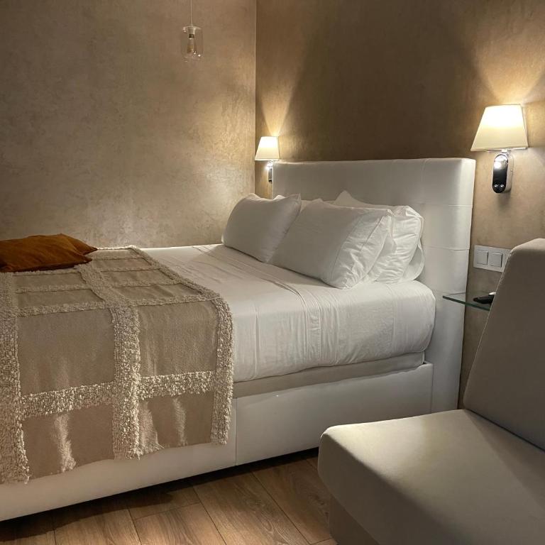 Mamma Mia Hotel Boutique - Only Adults - Habitación Doble Deluxe con balcón - 4