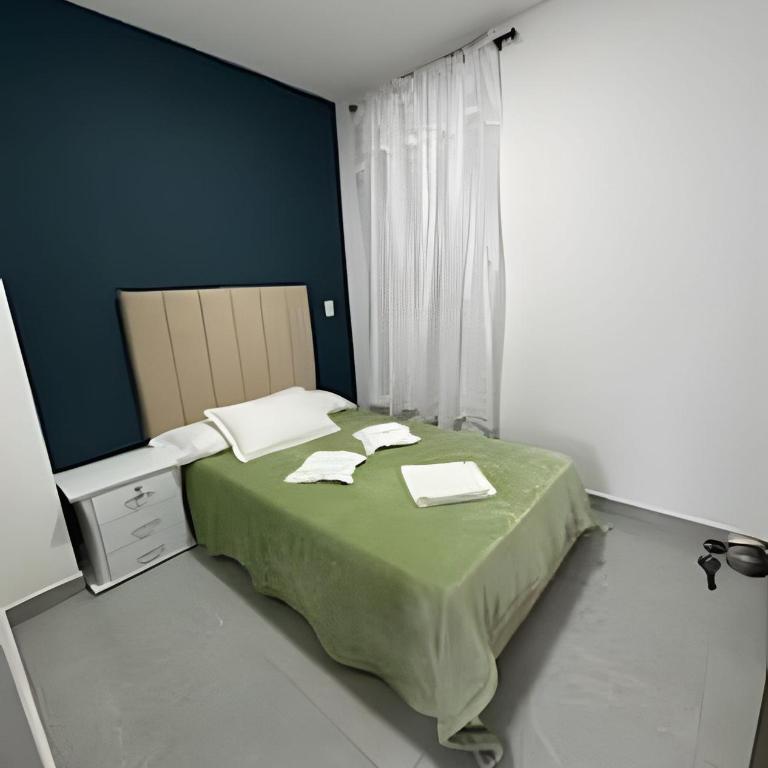 alojamientos la martina - Two-Bedroom Deluxe Apartment with Balcony - 2