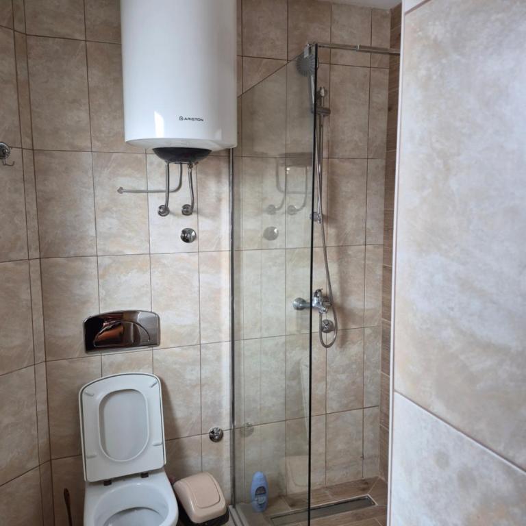 Family Apartments - Family Suite with Balcony - 8