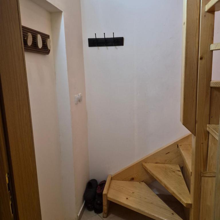 Family Apartments - Family Suite with Balcony - 11