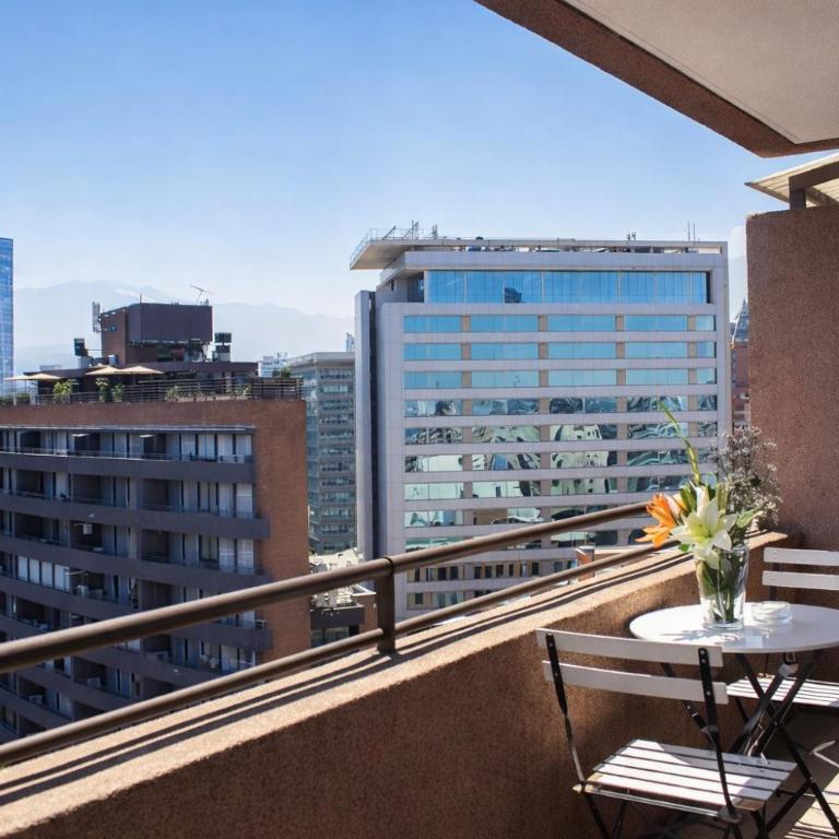 Apartamentos Costanera Centre - Apartment with Terrace and Views - 10