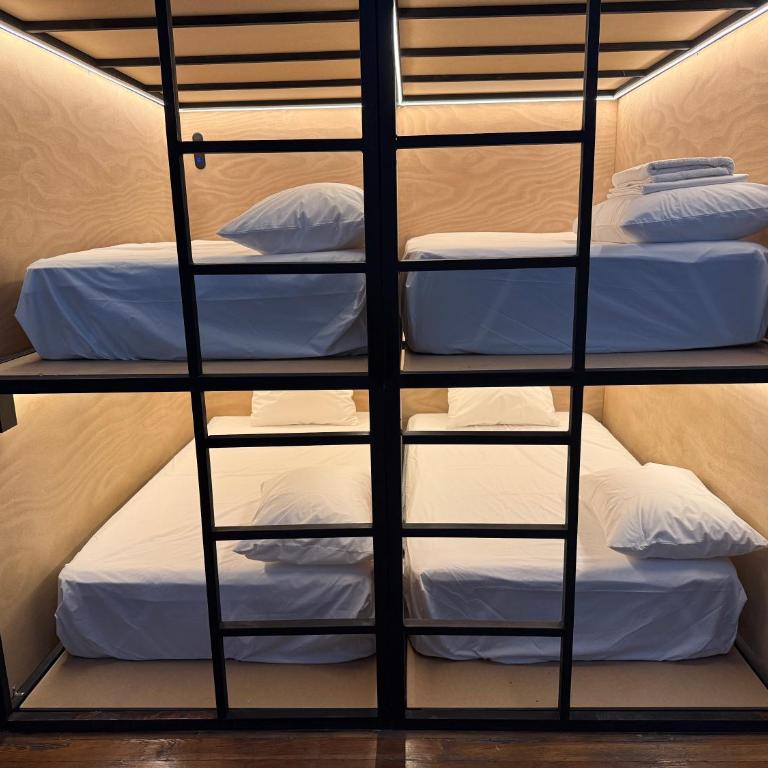 Casa Amelio Roma Norte - Bed in 6-Bed Mixed Dormitory Room - 4