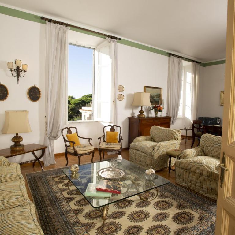 Colosseum View Exclusive Apartment - Three-Bedroom House - 2