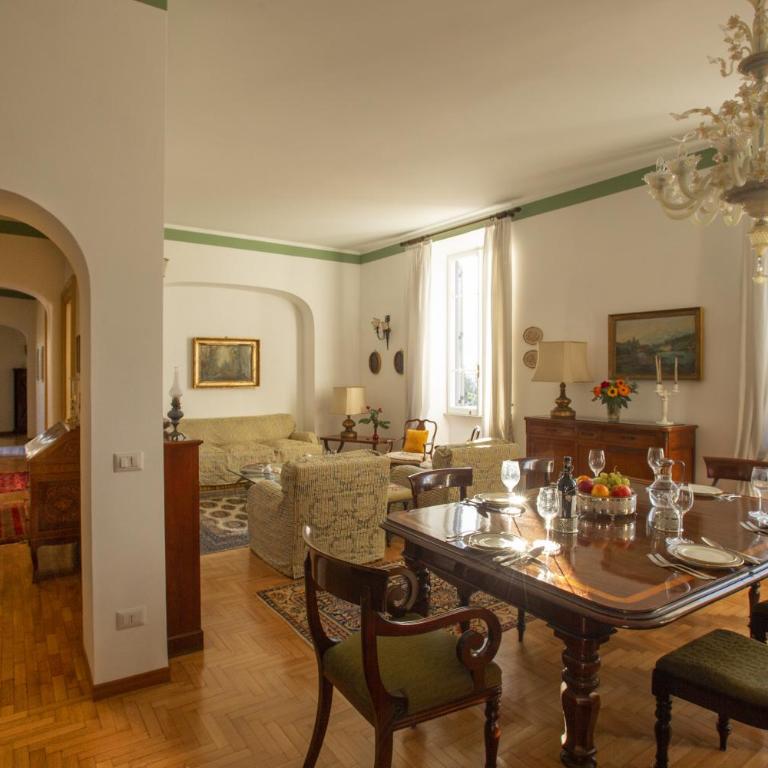 Colosseum View Exclusive Apartment - Three-Bedroom House - 4