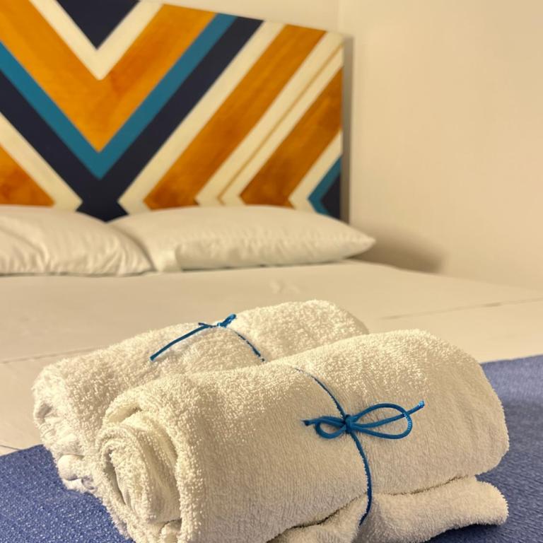 Hostal Nomadas - Habitación Doble con baño privado - 9
