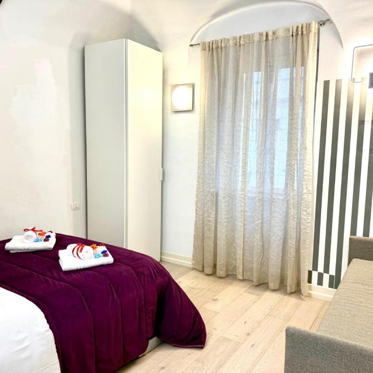 Varese Suite Guest House - Camera Familiare con Bagno Privato - 13