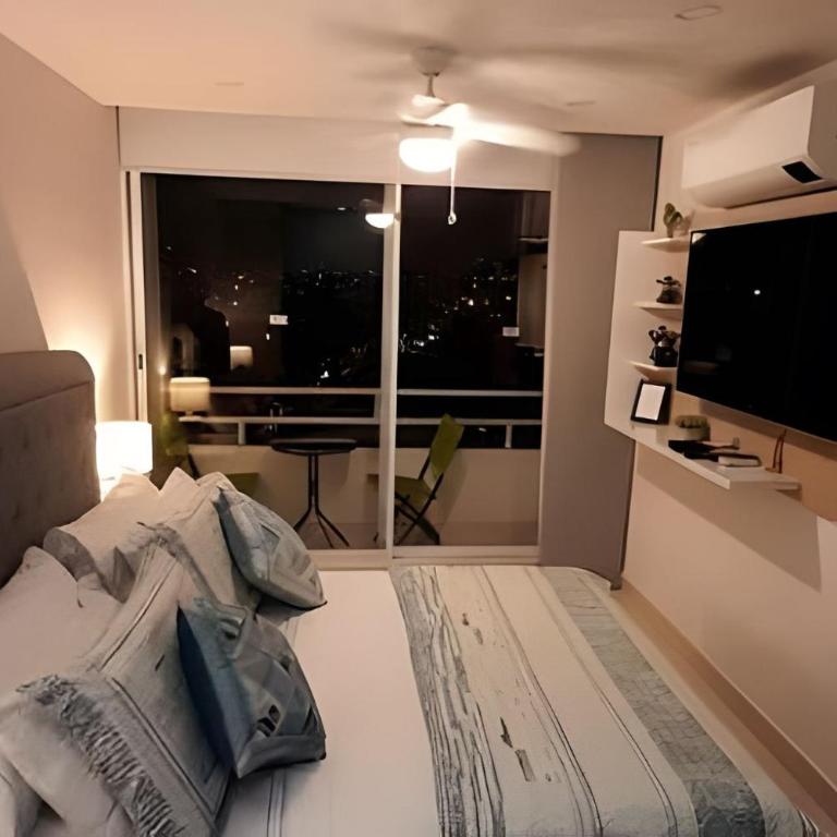 Apartamento moderno 3 hab - Three-Bedroom Apartment - 22