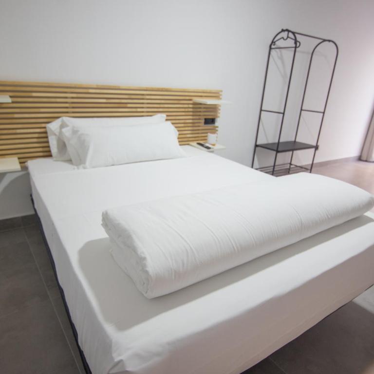 Hostel Nixar - Habitación Doble adaptada para personas con movilidad reducida - 1