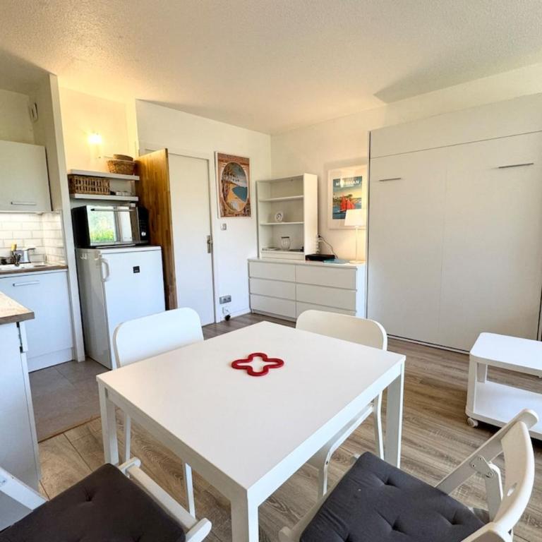 Escapade à Carnac Piscine & à 2 pas de la mer - Studio mit Terrasse - 10