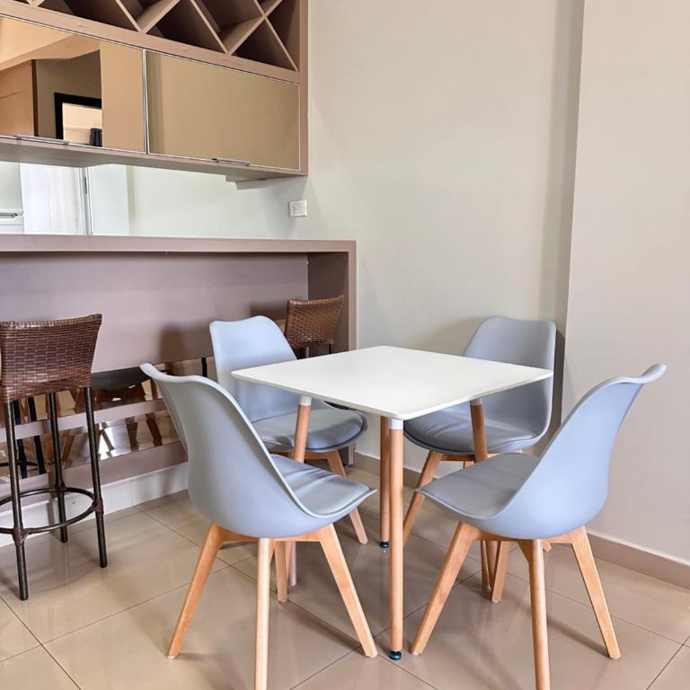 Edificio Terrazas - Two-Bedroom Apartment - 15