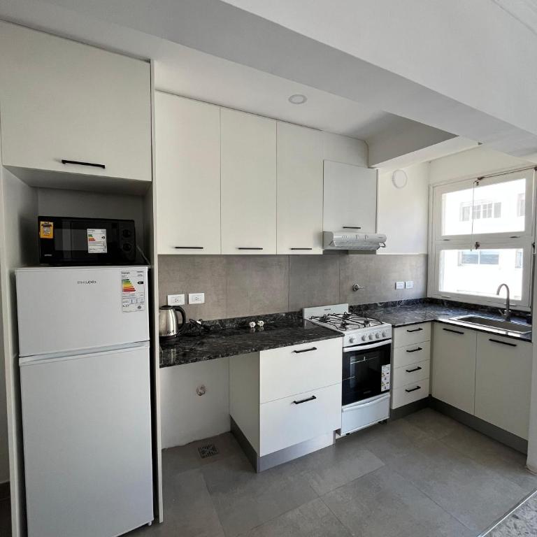 Departamento en Mar del Plata, Zona Plaza Colon - One-Bedroom Apartment - 13