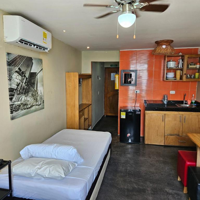 "LOW COST" Conquistador-Laguito - Studio Apartment - 3