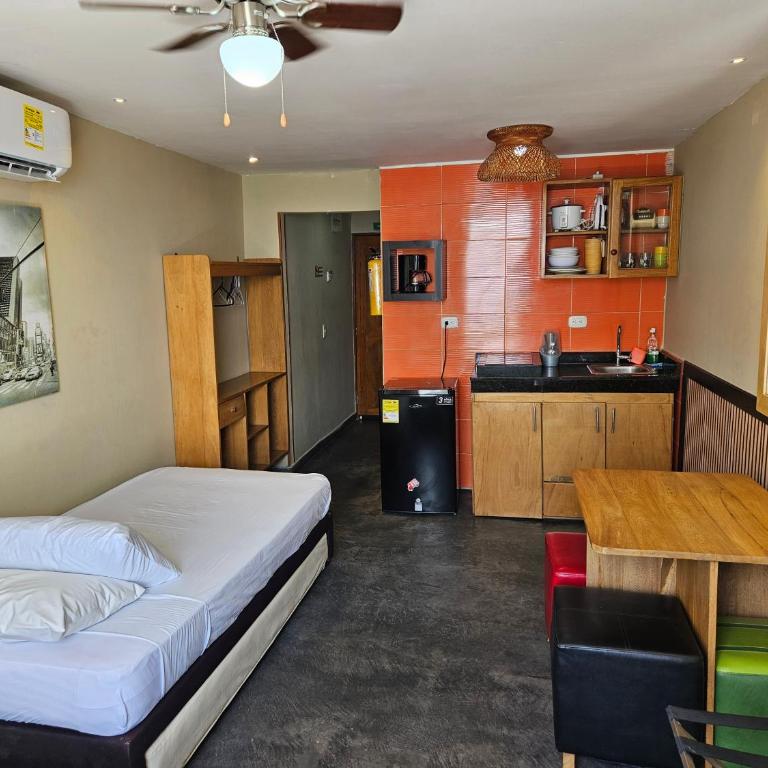 "LOW COST" Conquistador-Laguito - Studio Apartment - 4