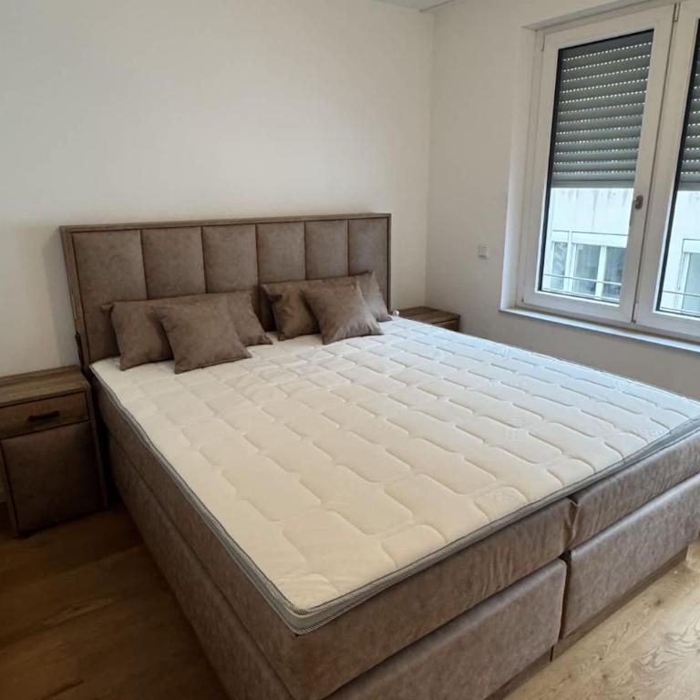 GoldenKey-Suites - Luxury Suite 'Augsburger Dom' - New spacious Apartment in the Heart of Augsburg - At Town Hall Square - Appartamento - 9