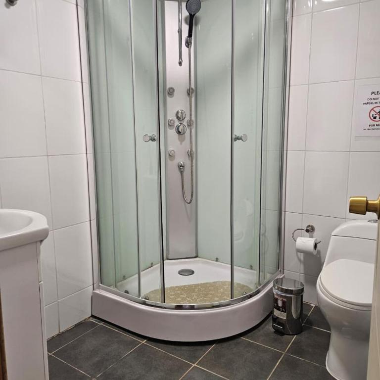 Hostal PATAGONICA - Standard Triple Room - 3