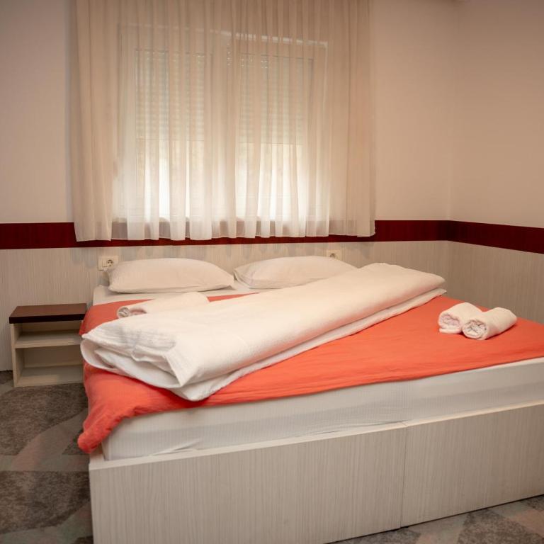 Villa Bojcic - Double or Twin Room - 10