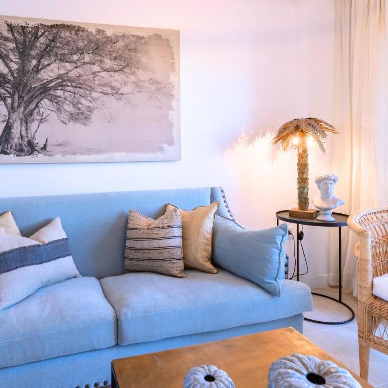 Sunny 2-Bedroom Apartment Pool & Terrace Estepona - Apartamento - 1