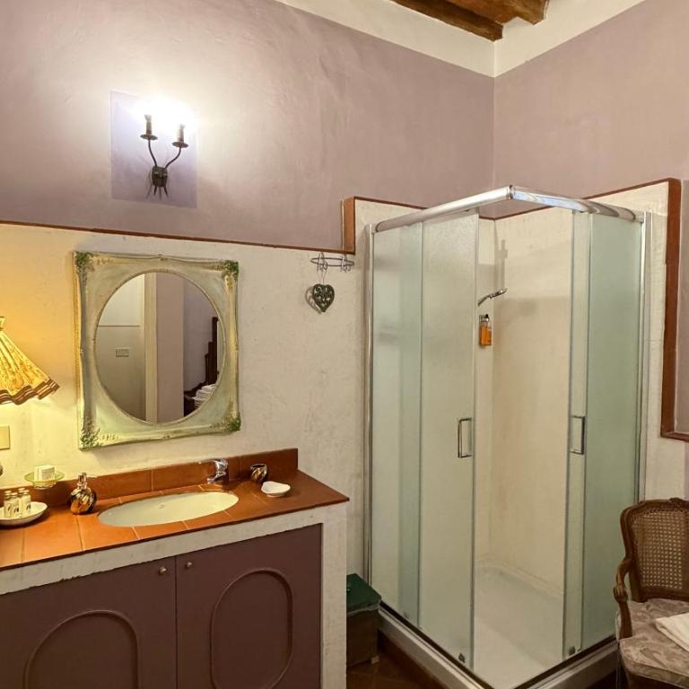 Villa La Dogana B&B di Charme - Historic Villa with a beautiful garden - private parking - Camera Tripla Classic - 1