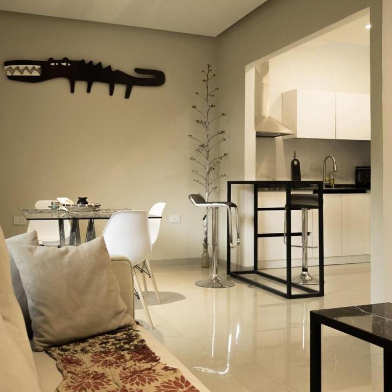 DEPARTAMENTO TEMPORARIO Resistencia - Apartamento de 2 dormitorios - 4