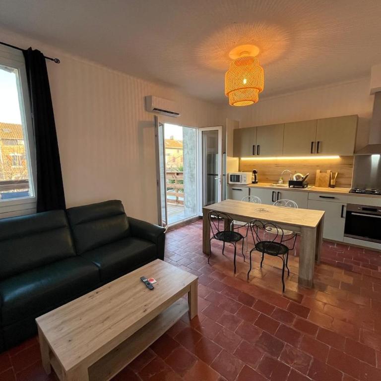 Soleil et détente avec grande terrasse - Appartement 2 Chambres - 1