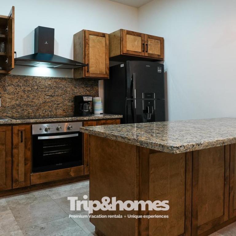 Casa Naya - 2BR Condo, Pool, Rooftop & Central - Apartamento de 2 dormitorios - 63