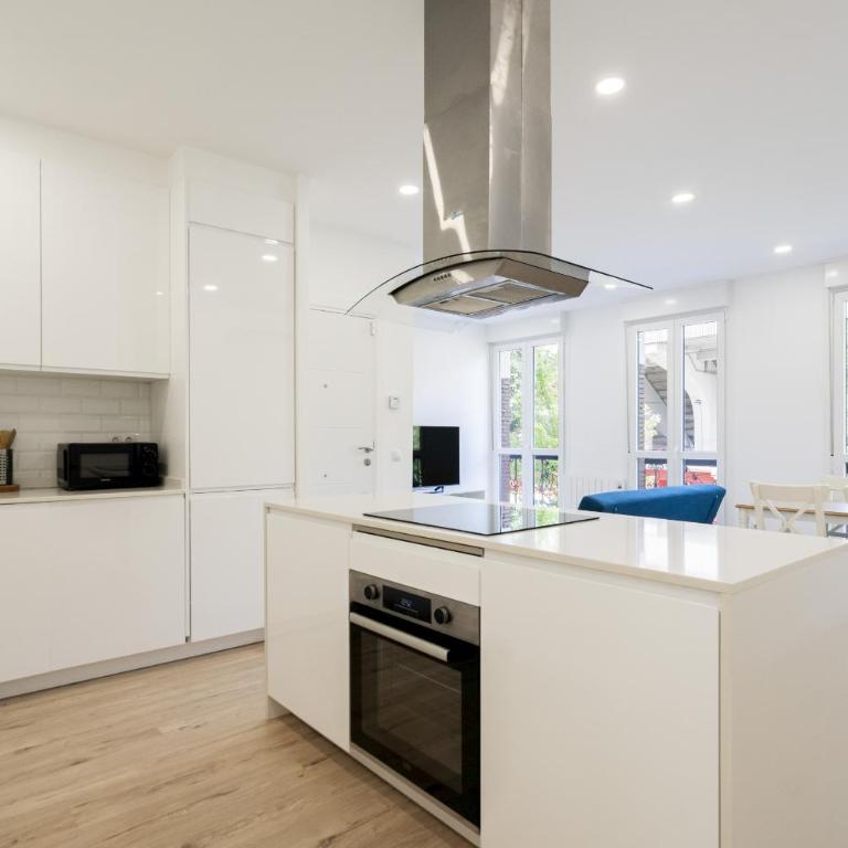 apartamento reformado en vallecas ALQUILER TEMPORAL - Apartment with Balcony - 1